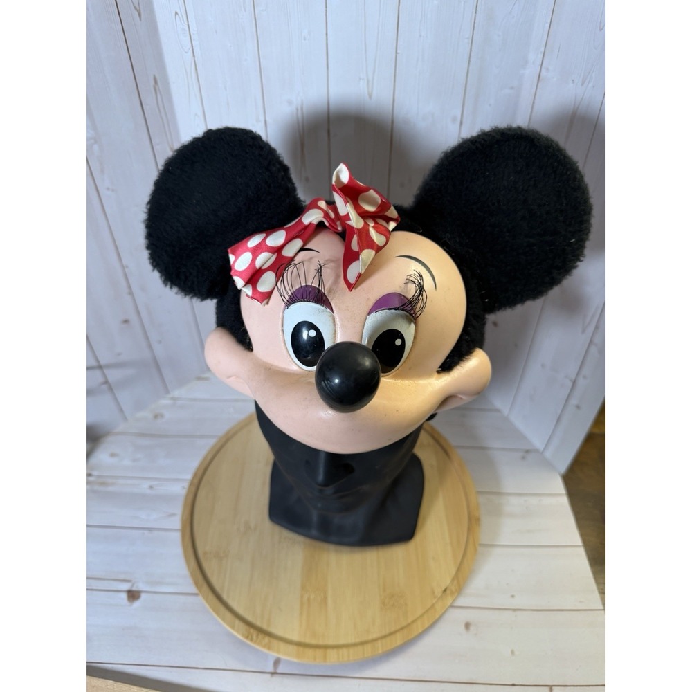 Vintage Disney Character Fashions Minnie Mouse Adult 3D Plastic Snapback Hat